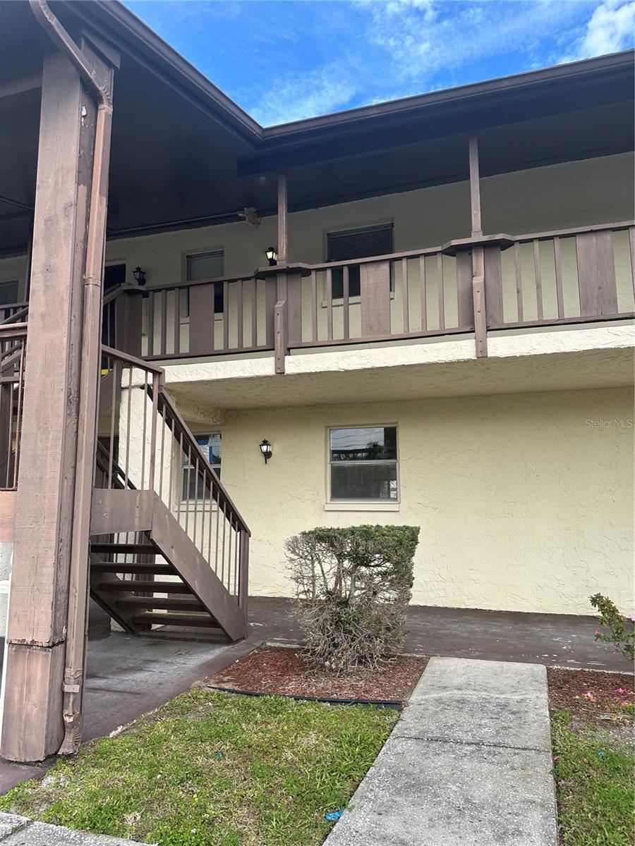 8440 OLD POST RD #202 — photo 2