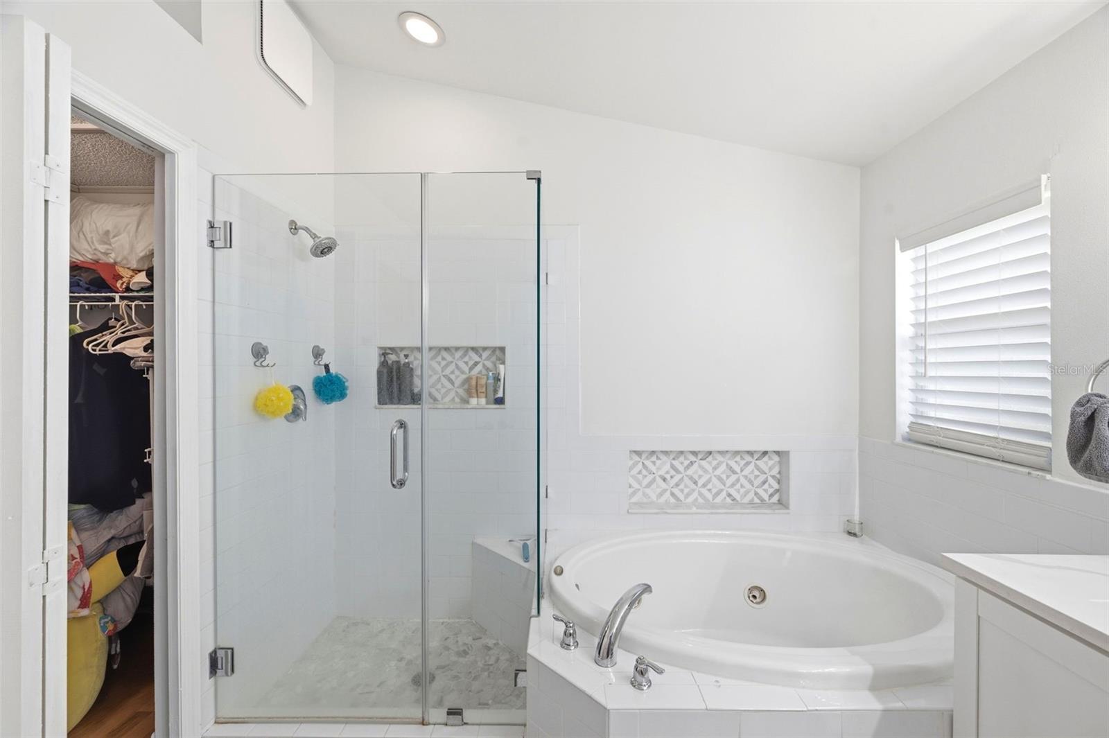 13108 ROYAL GEORGE AVE — photo 33