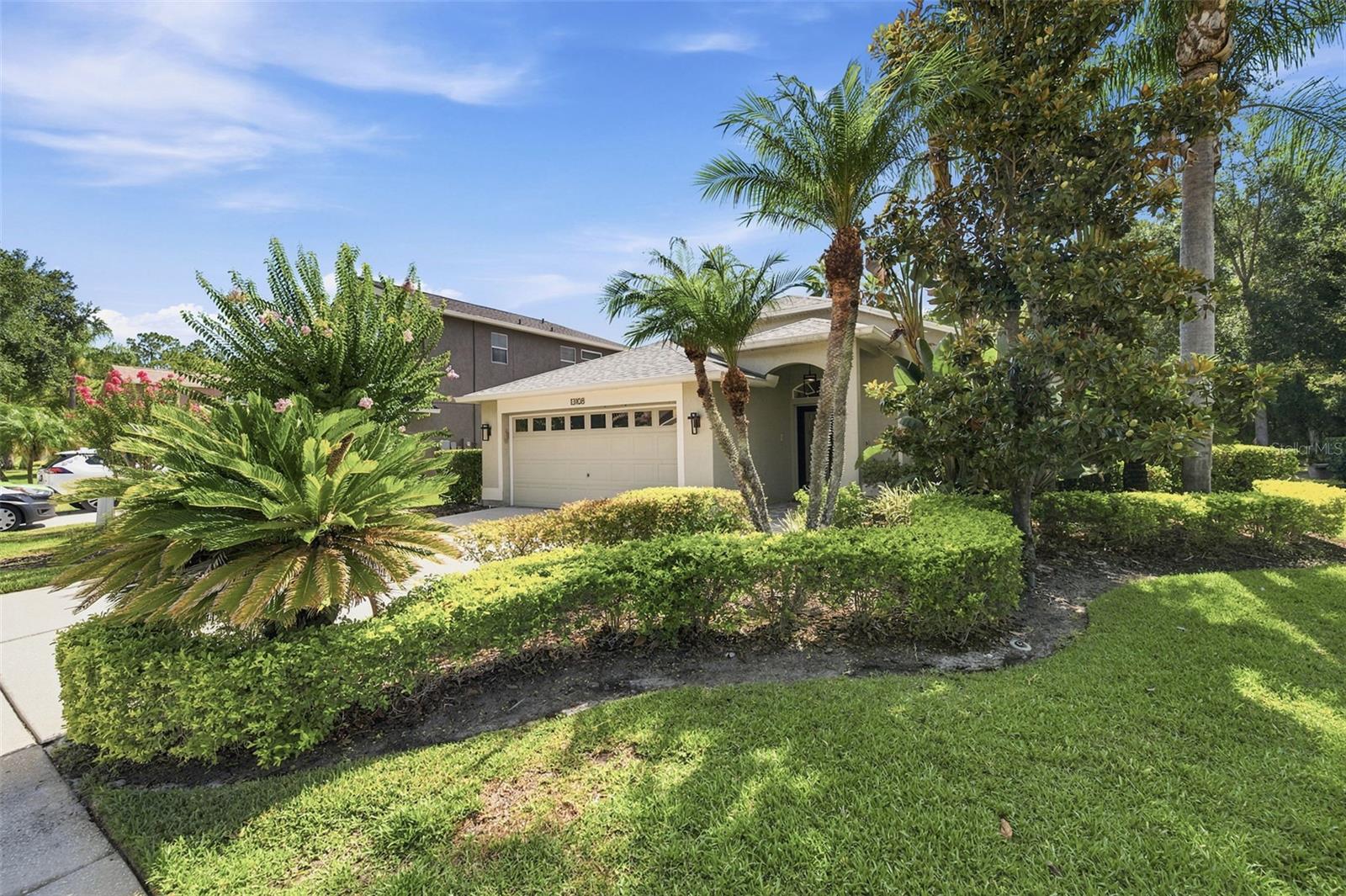 13108 ROYAL GEORGE AVE — photo 3