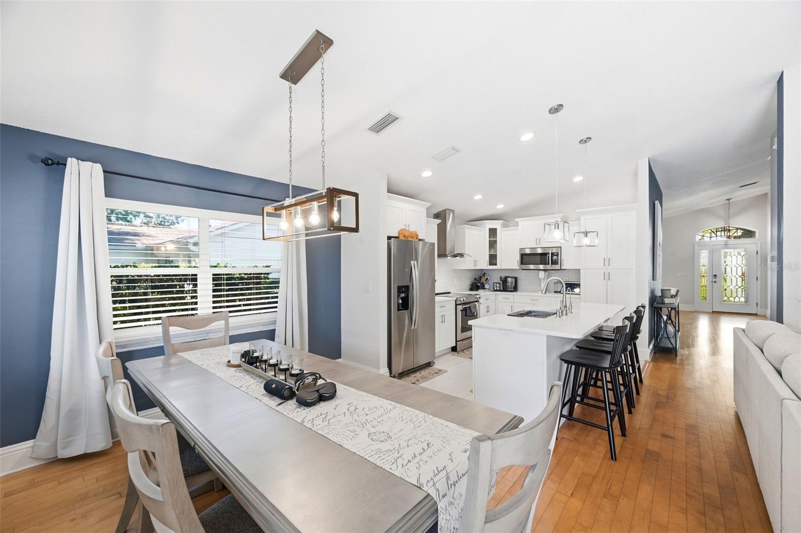 13108 ROYAL GEORGE AVE — photo 23