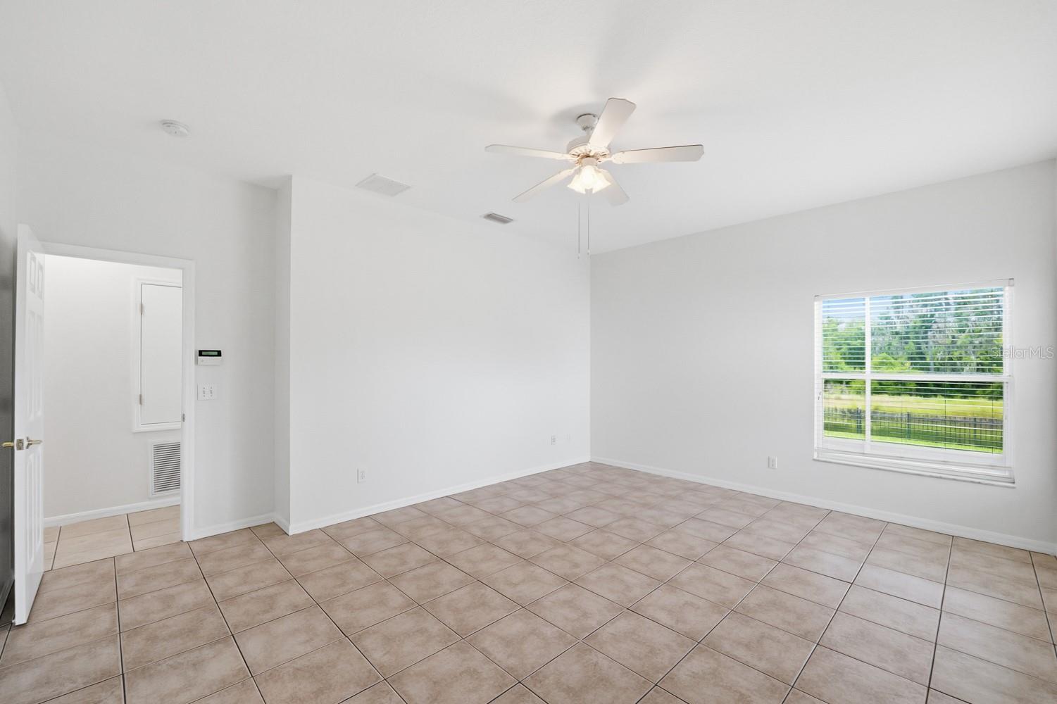 14722 HERONGLEN DR — photo 17