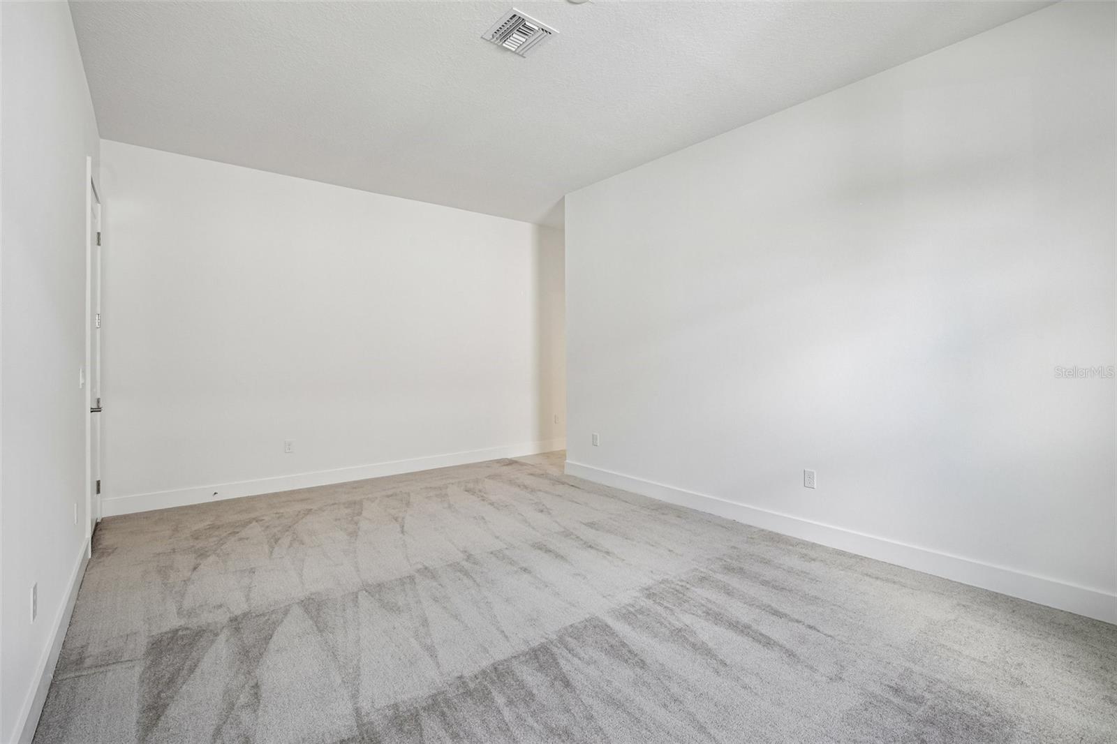 8255 GOLDEN BEACH CT — photo 31