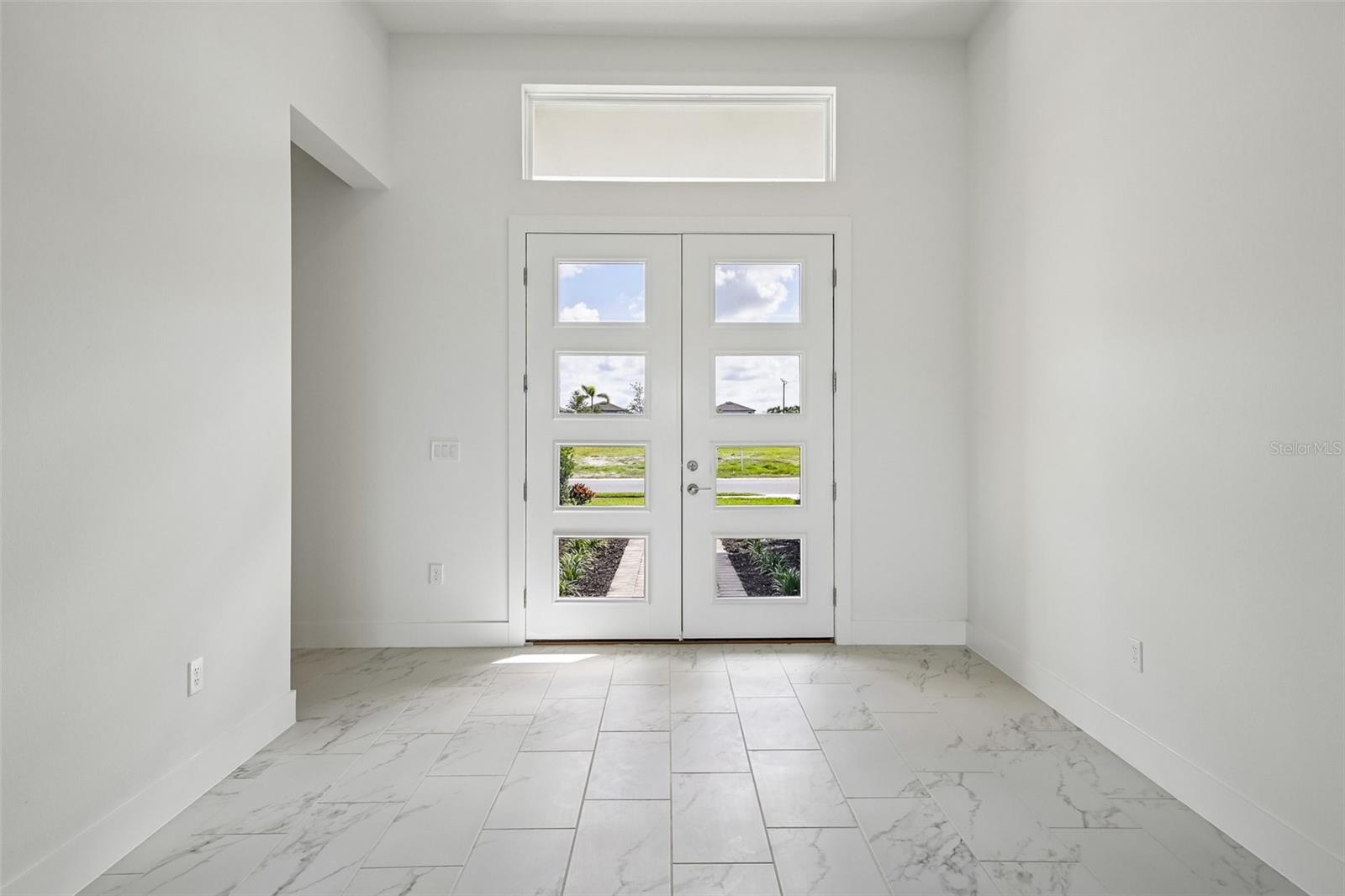 8255 GOLDEN BEACH CT — photo 3