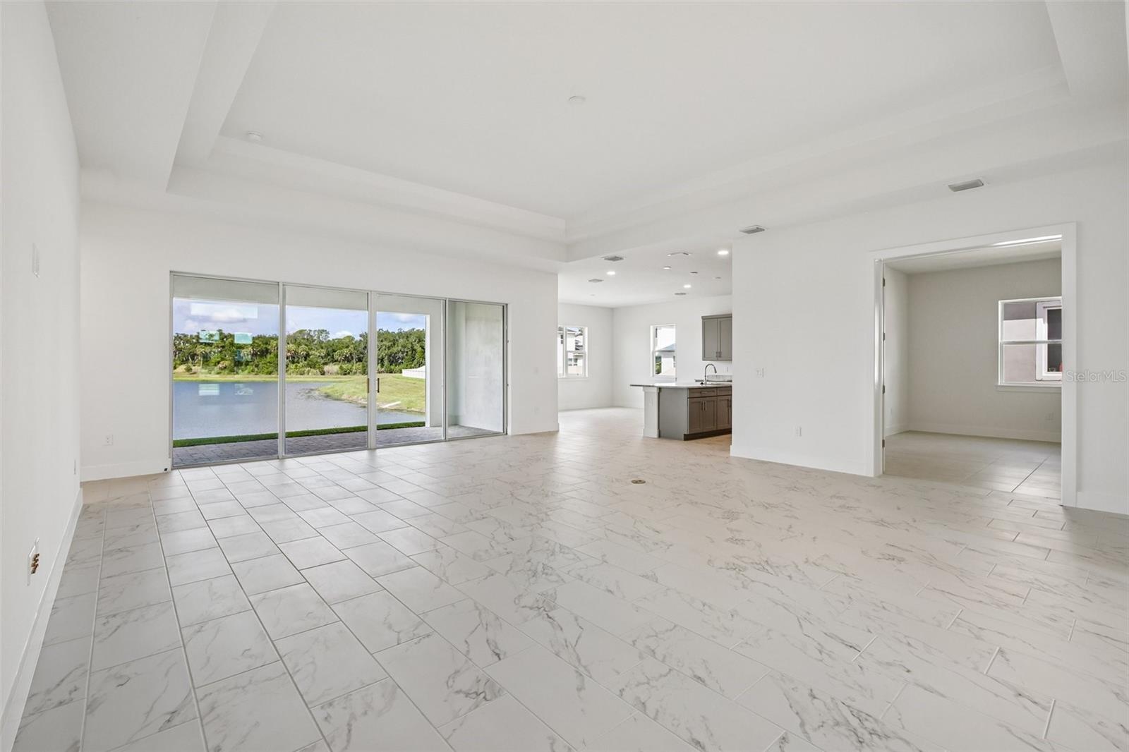 8255 GOLDEN BEACH CT — photo 6