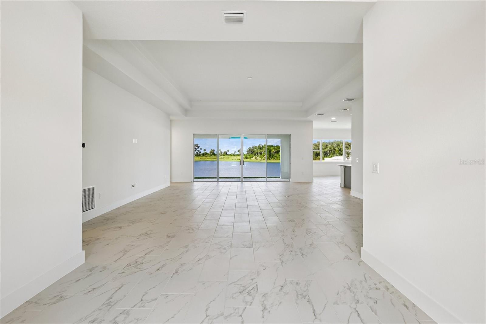 8255 GOLDEN BEACH CT — photo 4