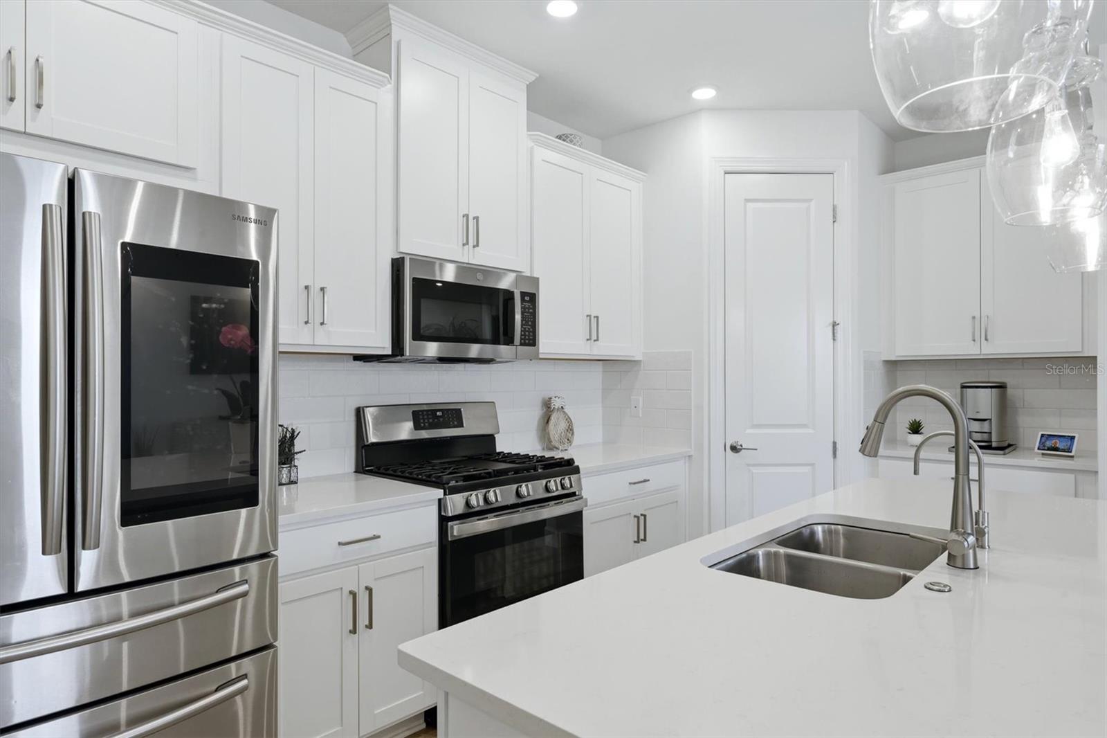 5229 SAVINO CIR — photo 15