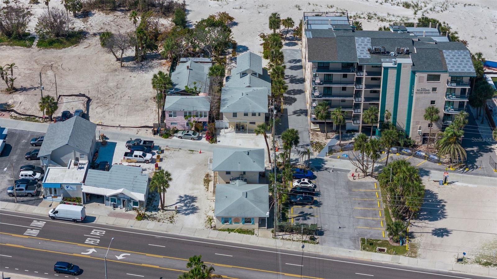 13062 GULF BLVD — photo 30