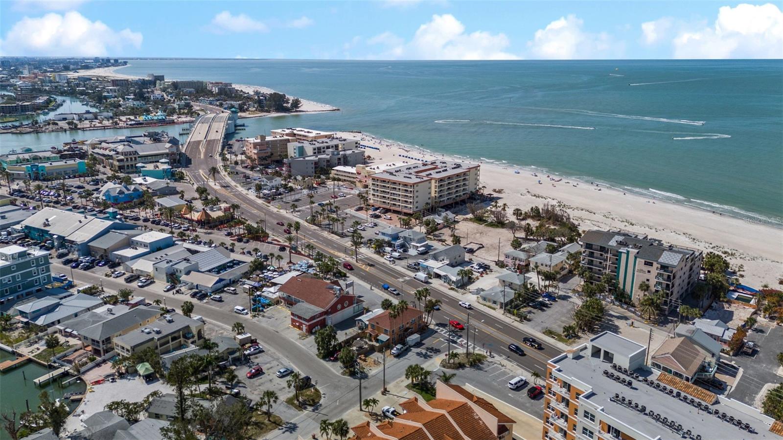 13062 GULF BLVD — photo 28