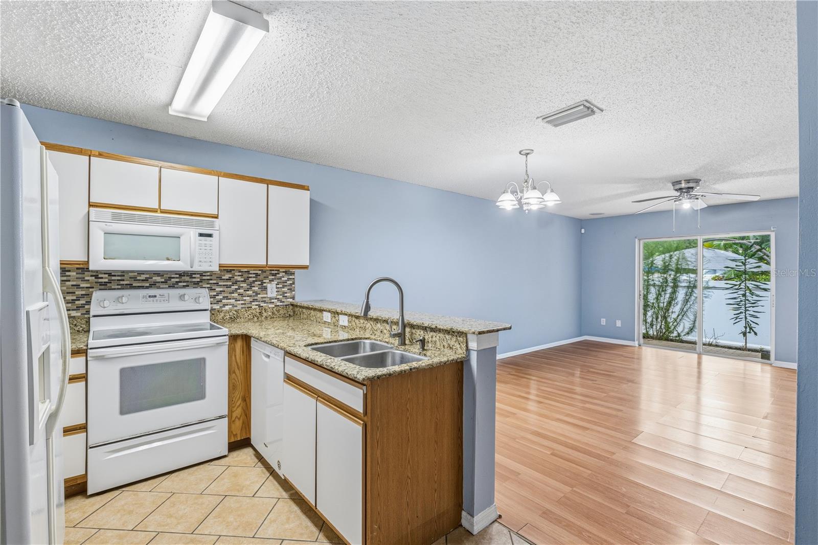 8431 EDGEWATER PLACE BLVD — photo 12