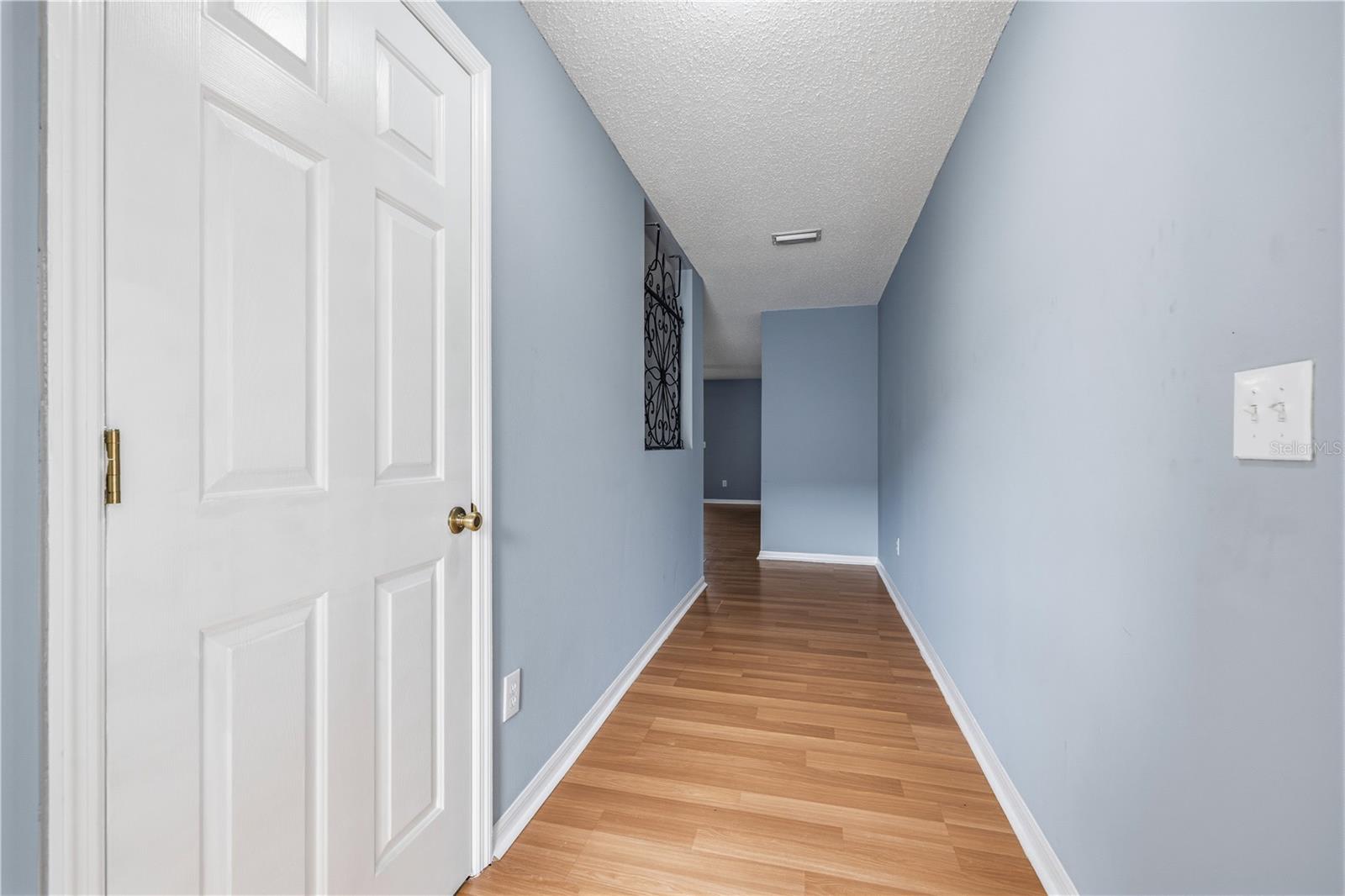 8431 EDGEWATER PLACE BLVD — photo 4