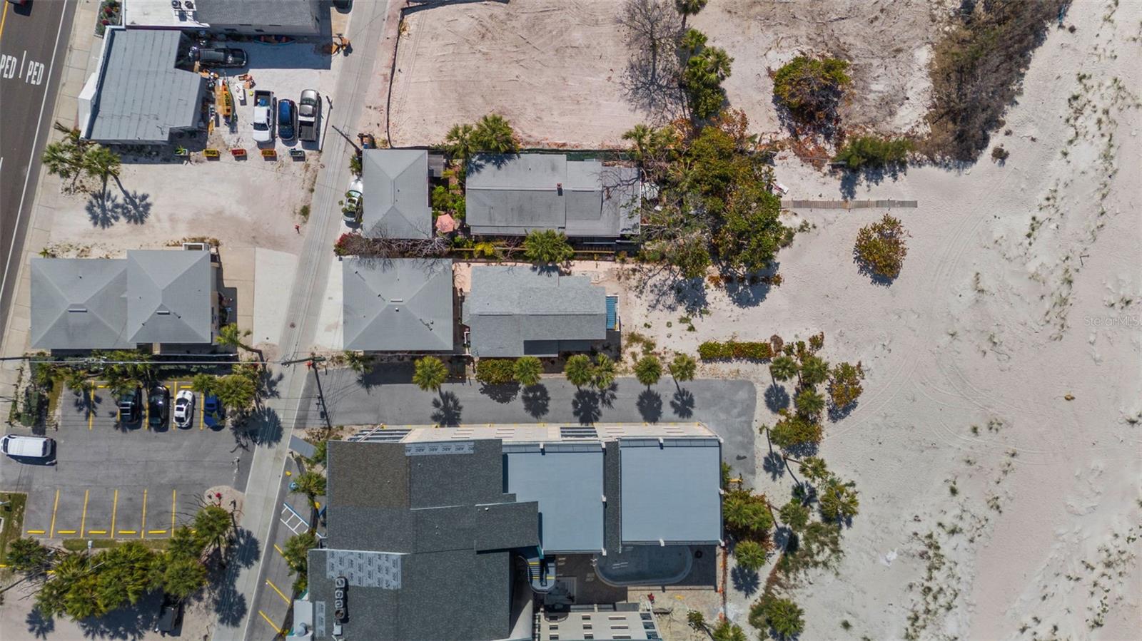 13062 GULF BLVD — photo 34
