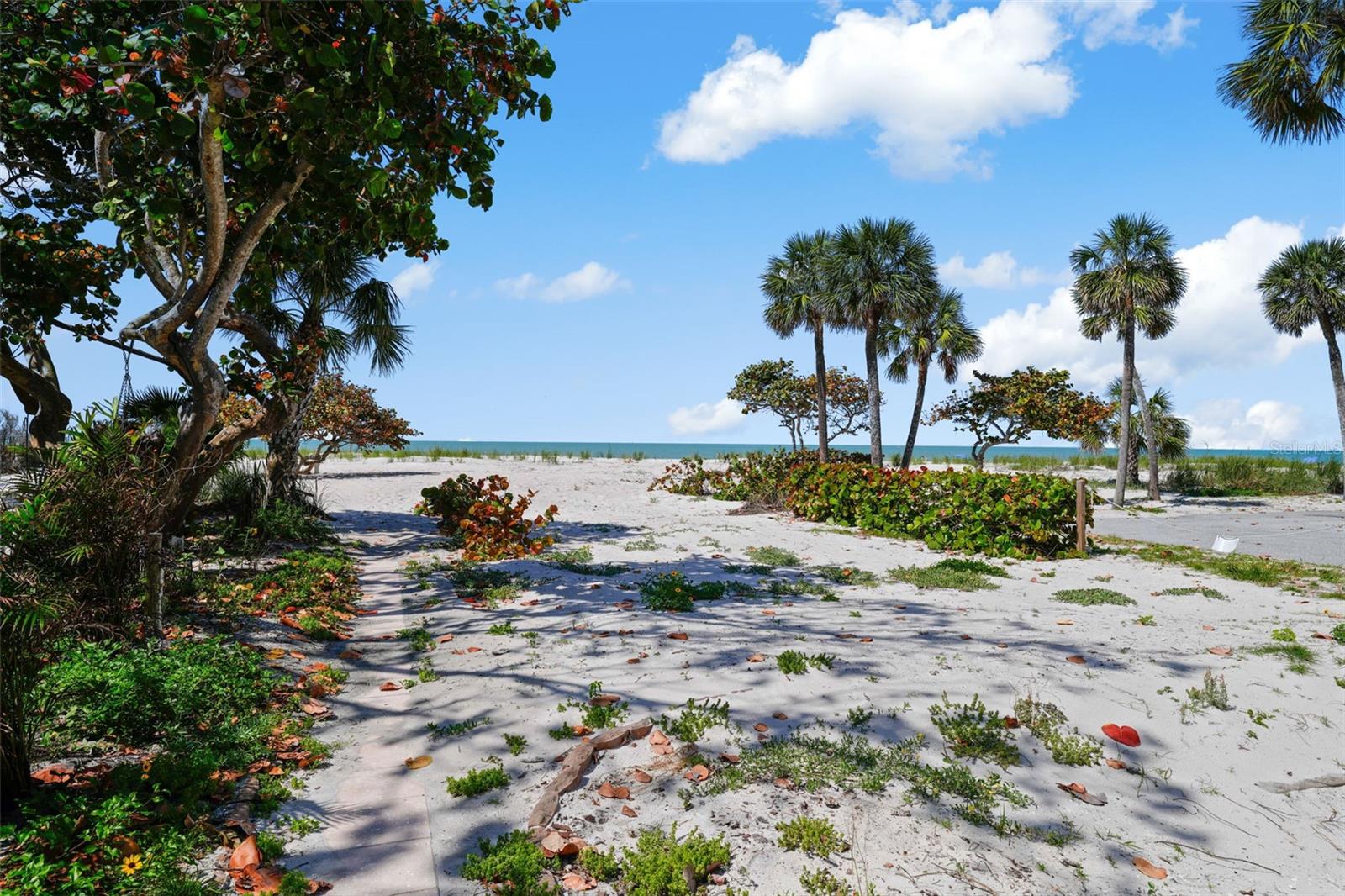 13062 GULF BLVD — photo 71