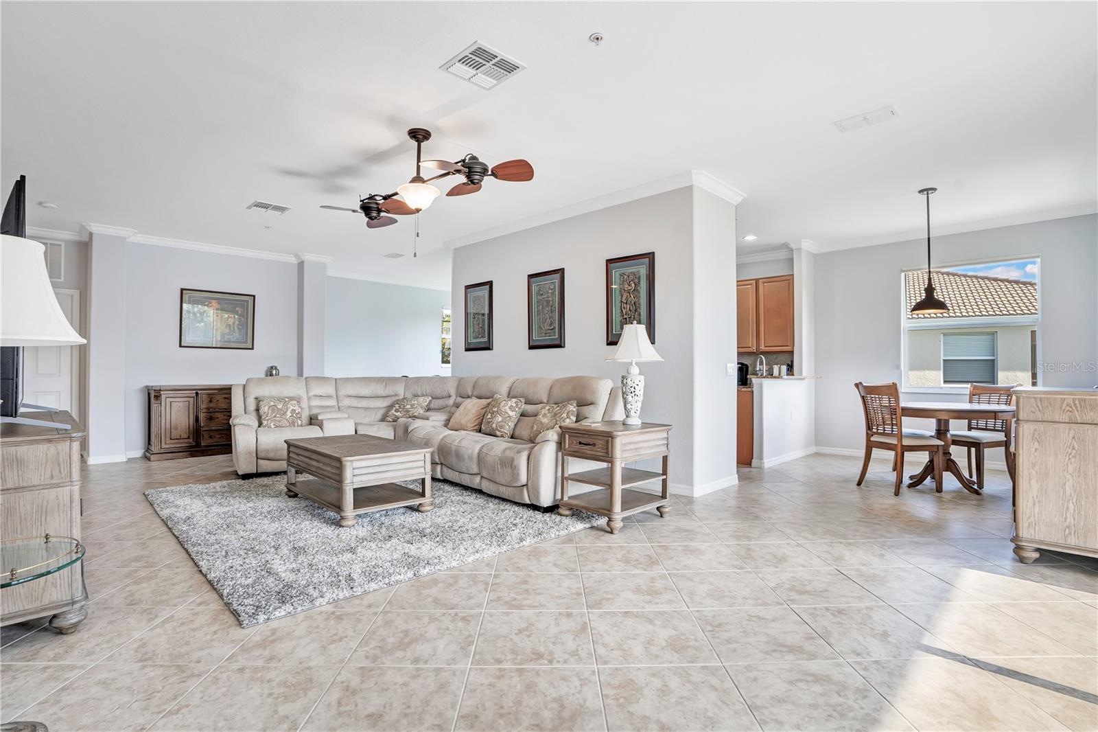 415 WINDING BROOK LN #102 — photo 8