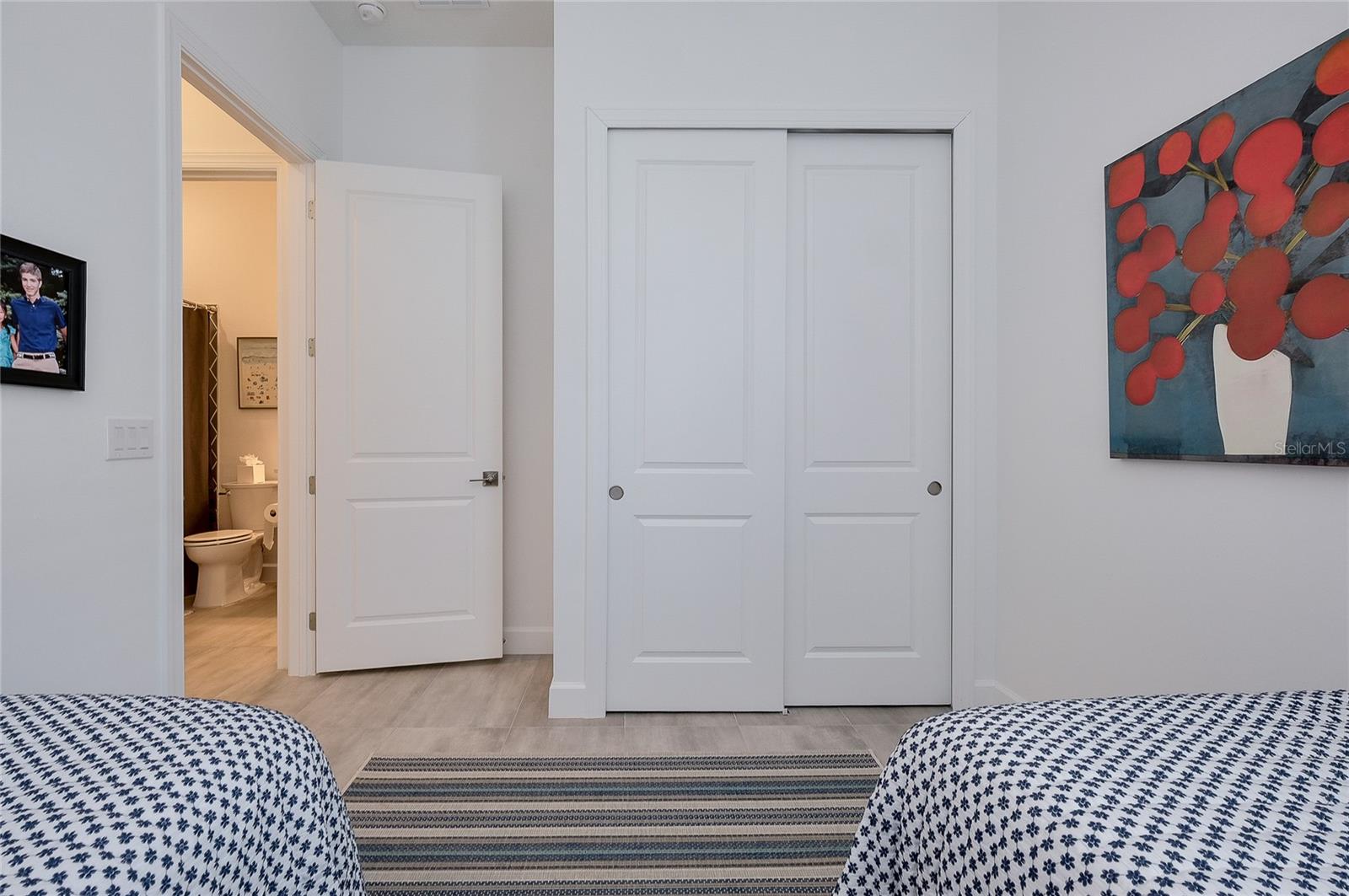 10105 BEACHWALK DR — photo 57