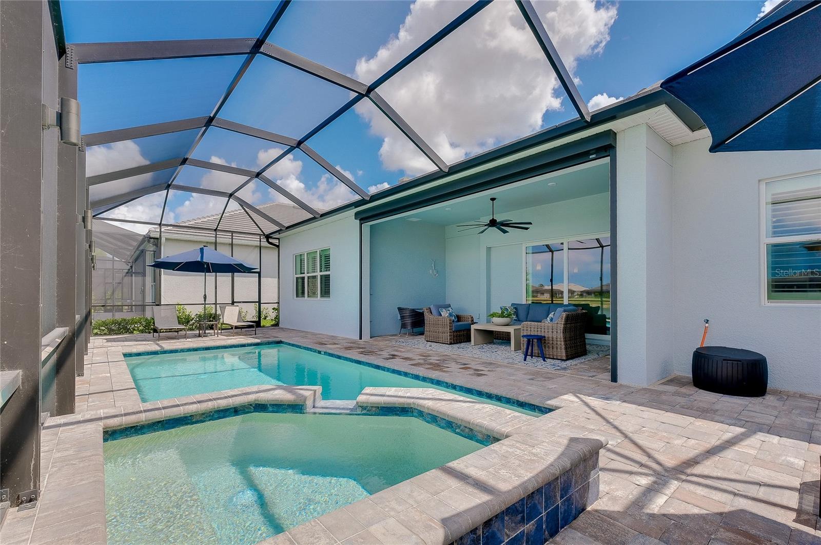 10105 BEACHWALK DR — photo 79