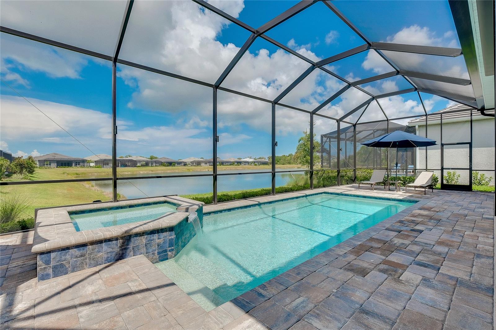 10105 BEACHWALK DR — photo 3