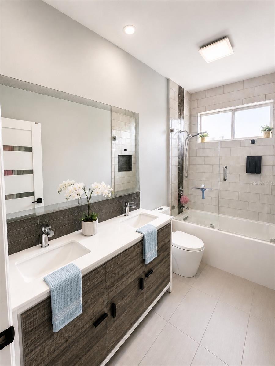 Home in OSPREY — photo 32