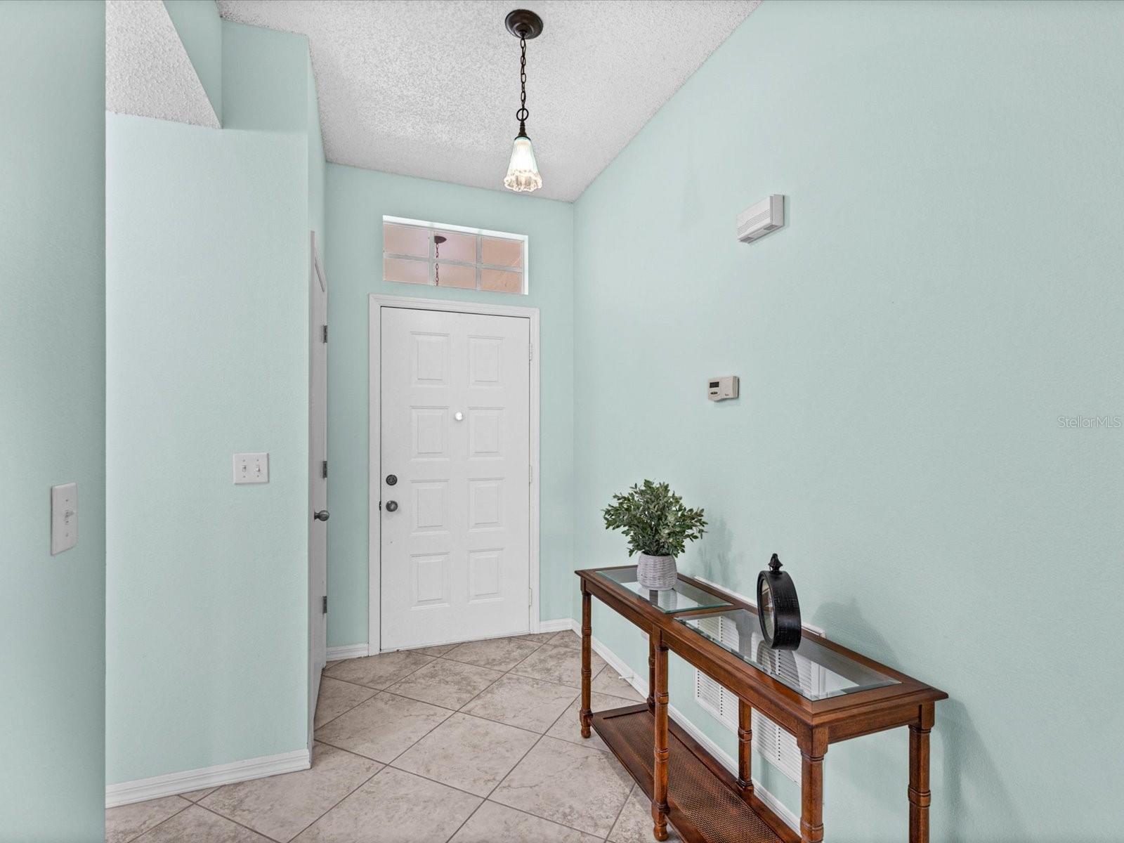 830 MCCALLISTER AVE — photo 4