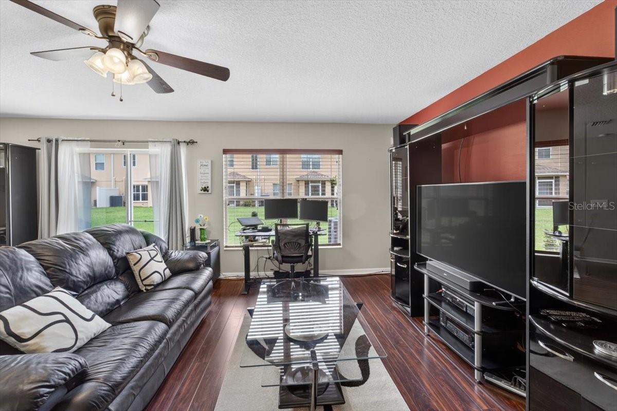 4582 LIMERICK DR — photo 14