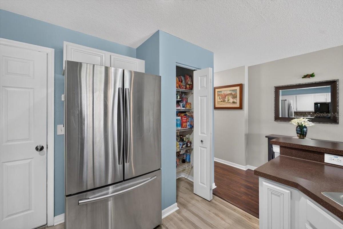 4582 LIMERICK DR — photo 13