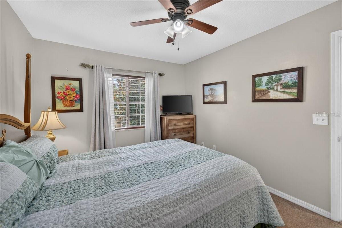 4582 LIMERICK DR — photo 22