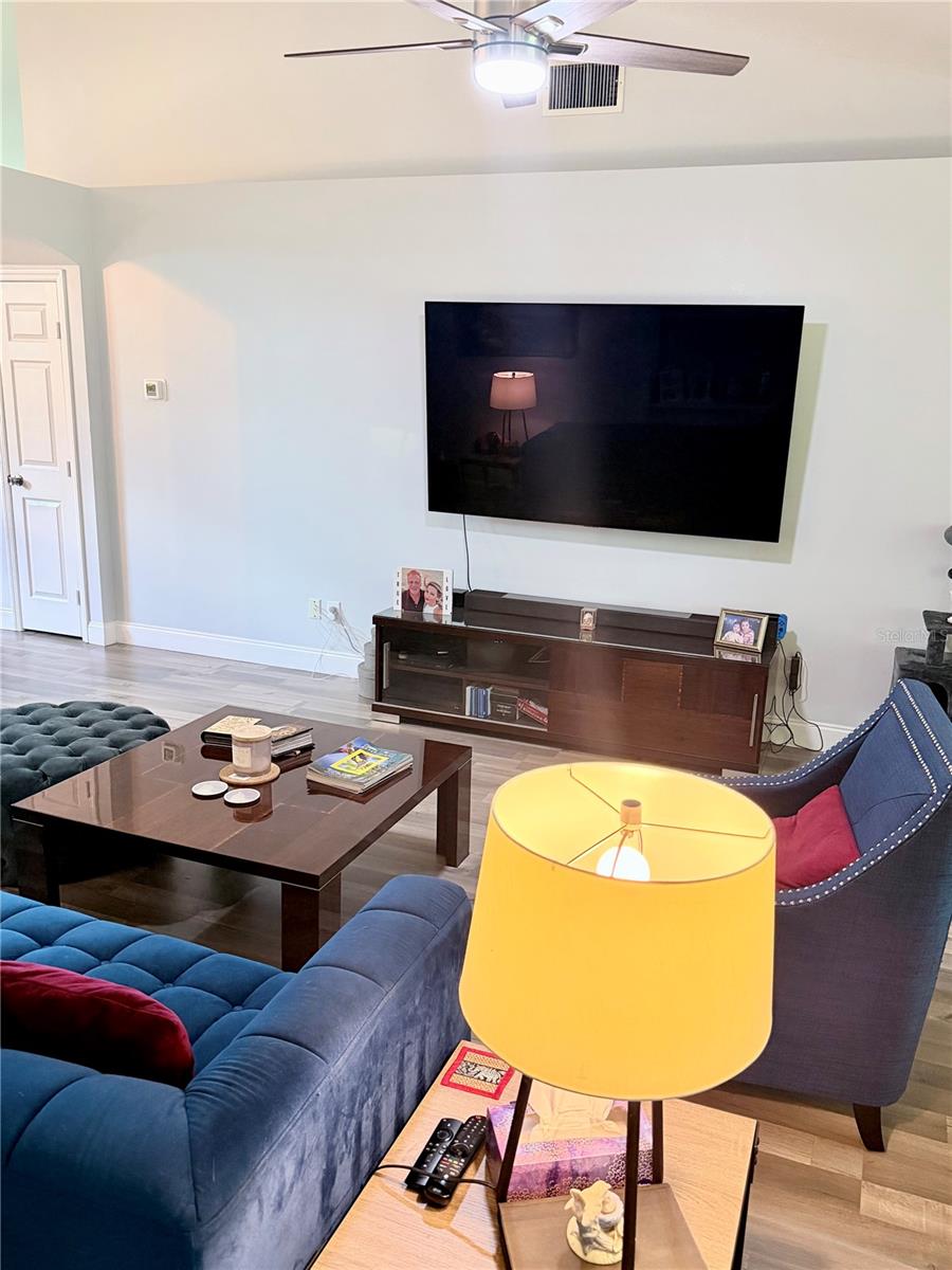 1808 POWDER RIDGE DR — photo 11