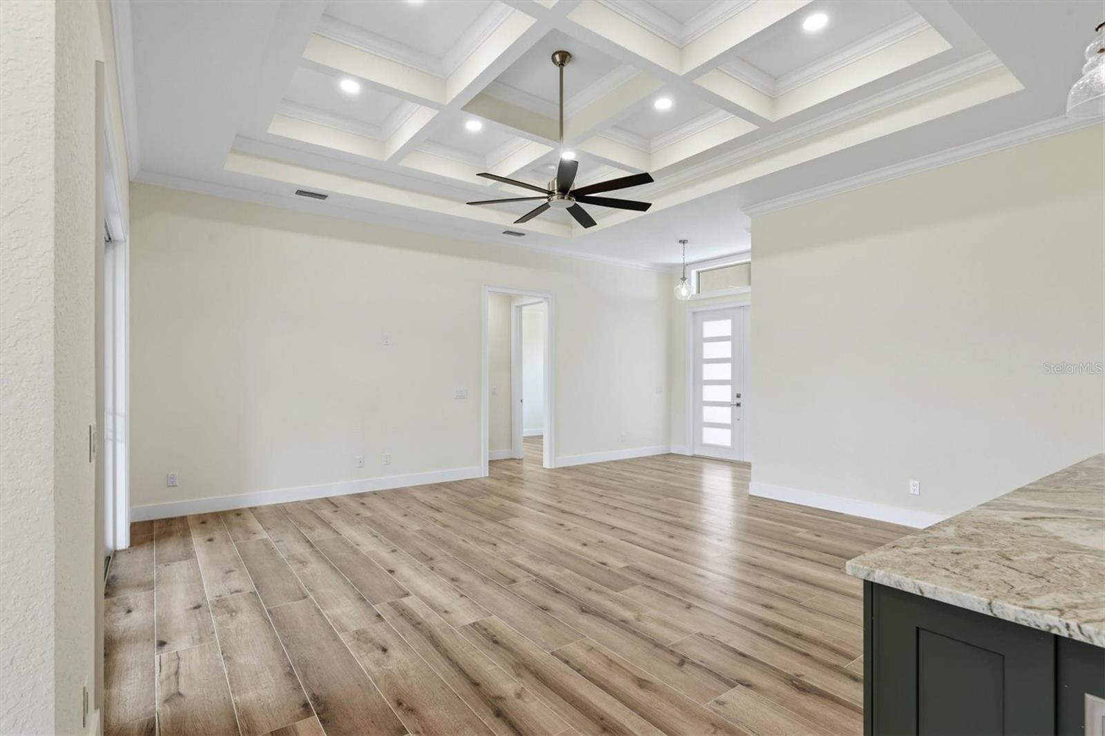 2649 SIMONTON AVE — photo 17