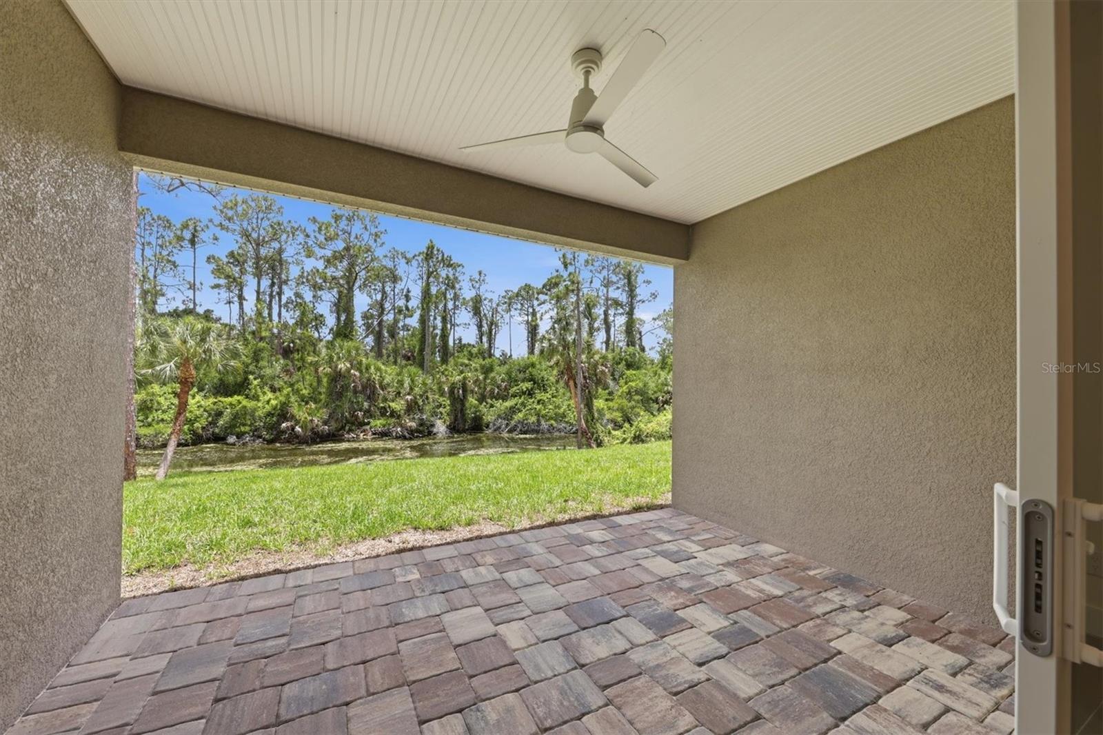 2649 SIMONTON AVE — photo 35