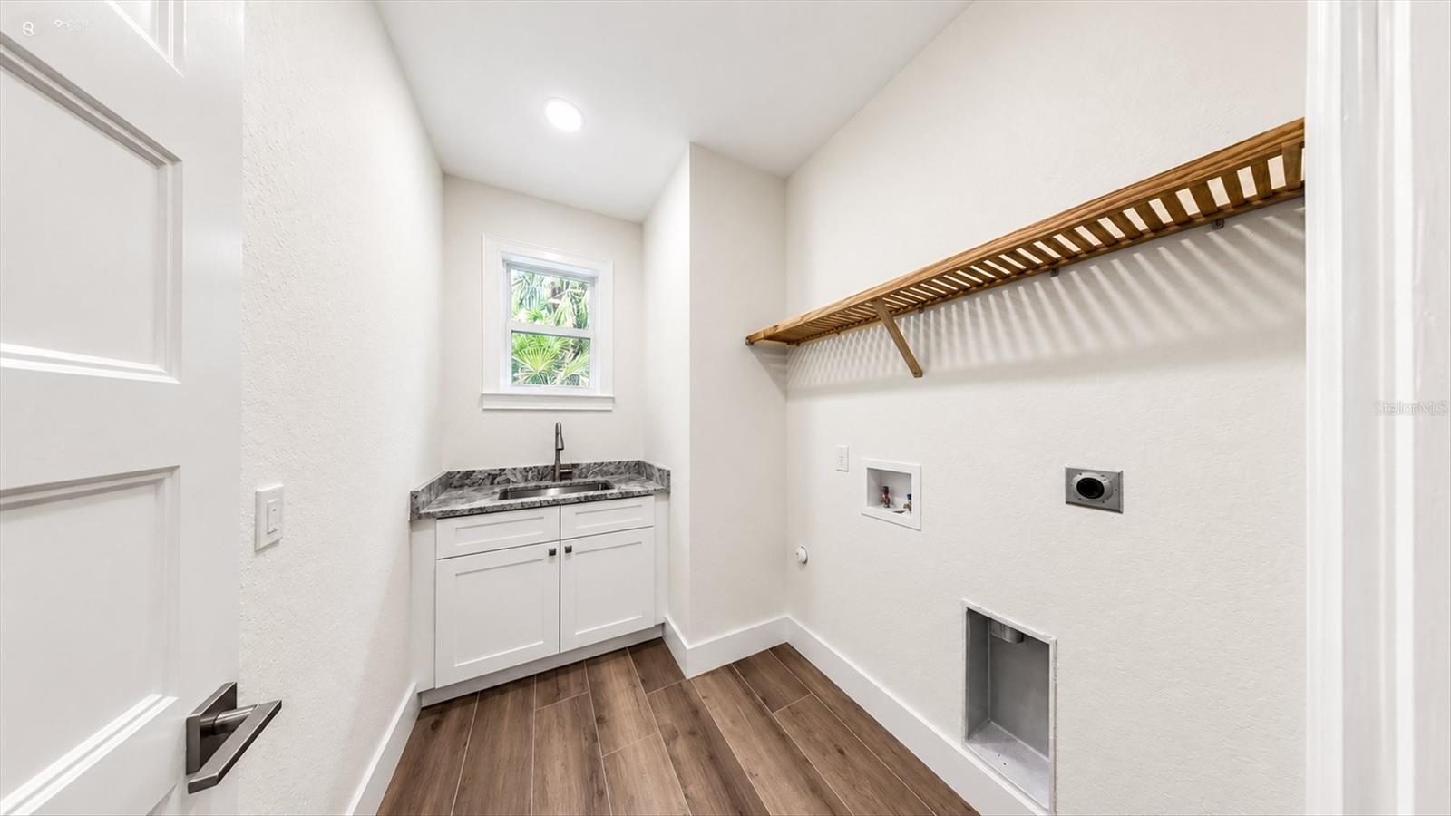 2649 SIMONTON AVE — photo 33
