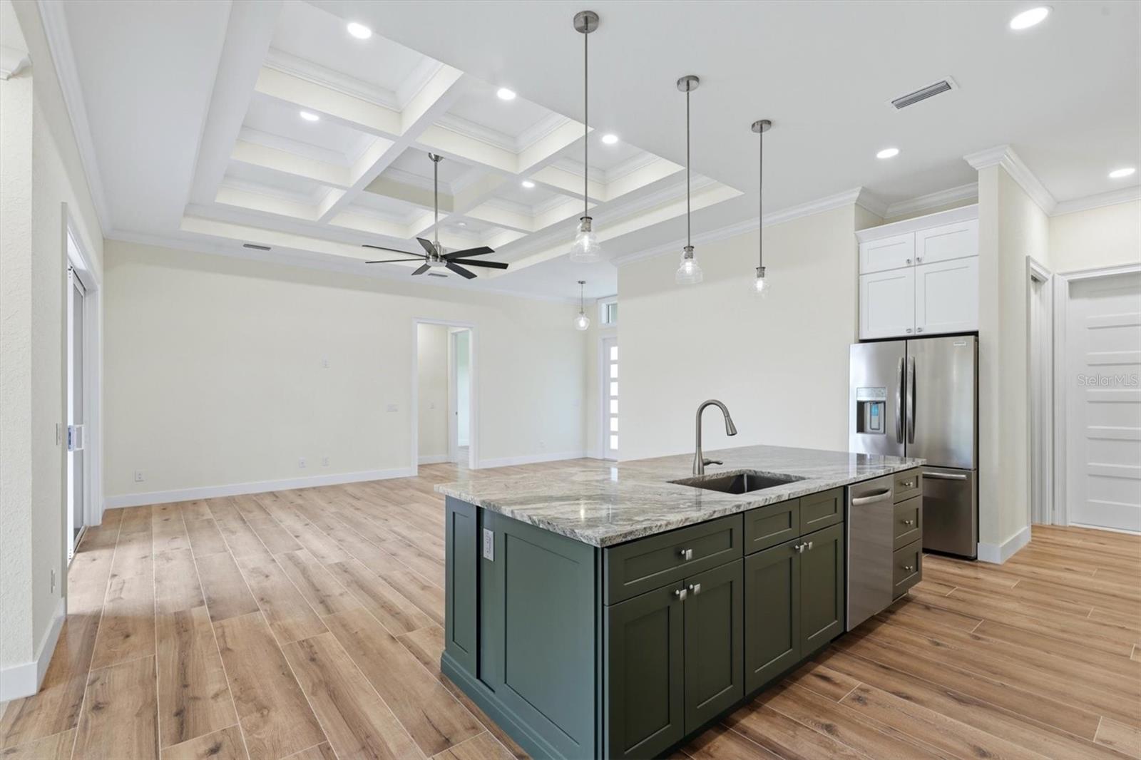 2649 SIMONTON AVE — photo 11