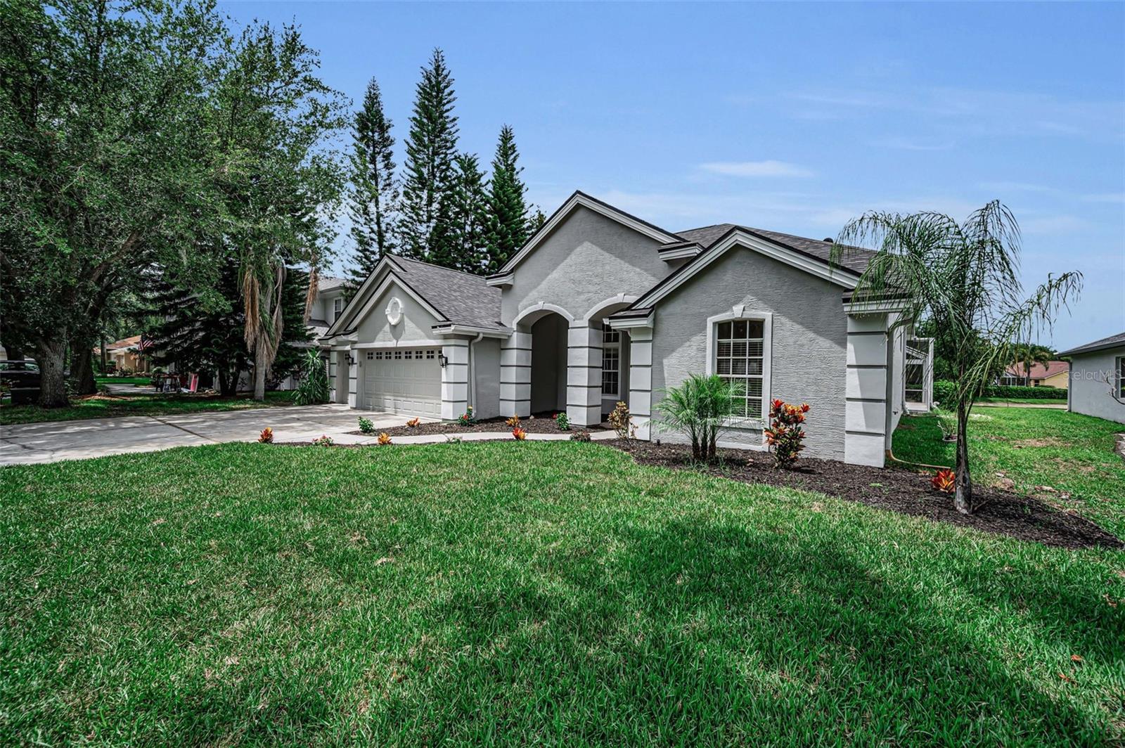 4084 LIGUSTRUM DR — photo 46