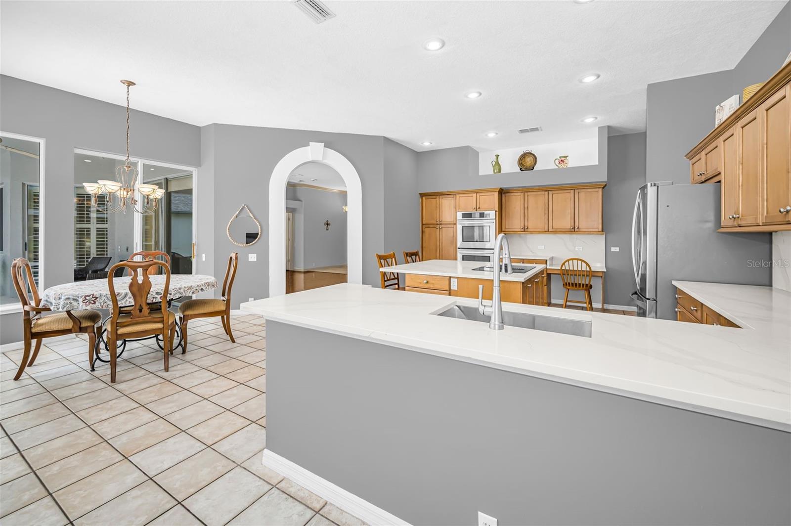 4084 LIGUSTRUM DR — photo 56