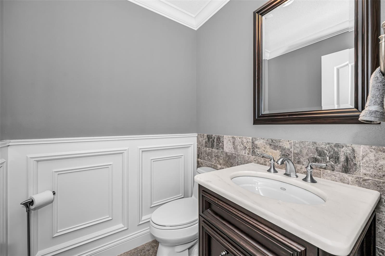 4084 LIGUSTRUM DR — photo 28
