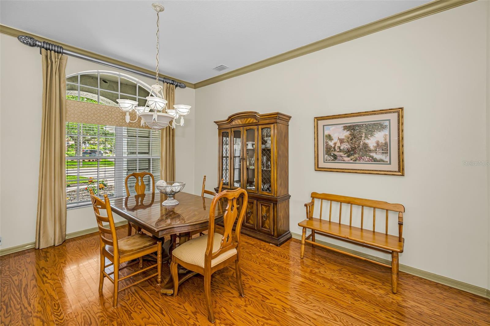 4084 LIGUSTRUM DR — photo 6