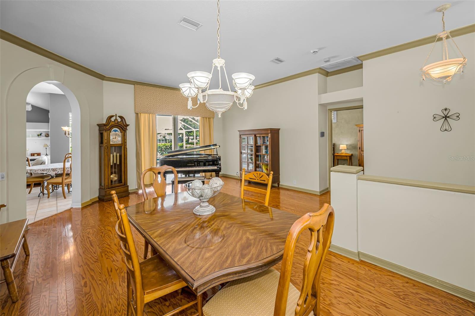 4084 LIGUSTRUM DR — photo 51