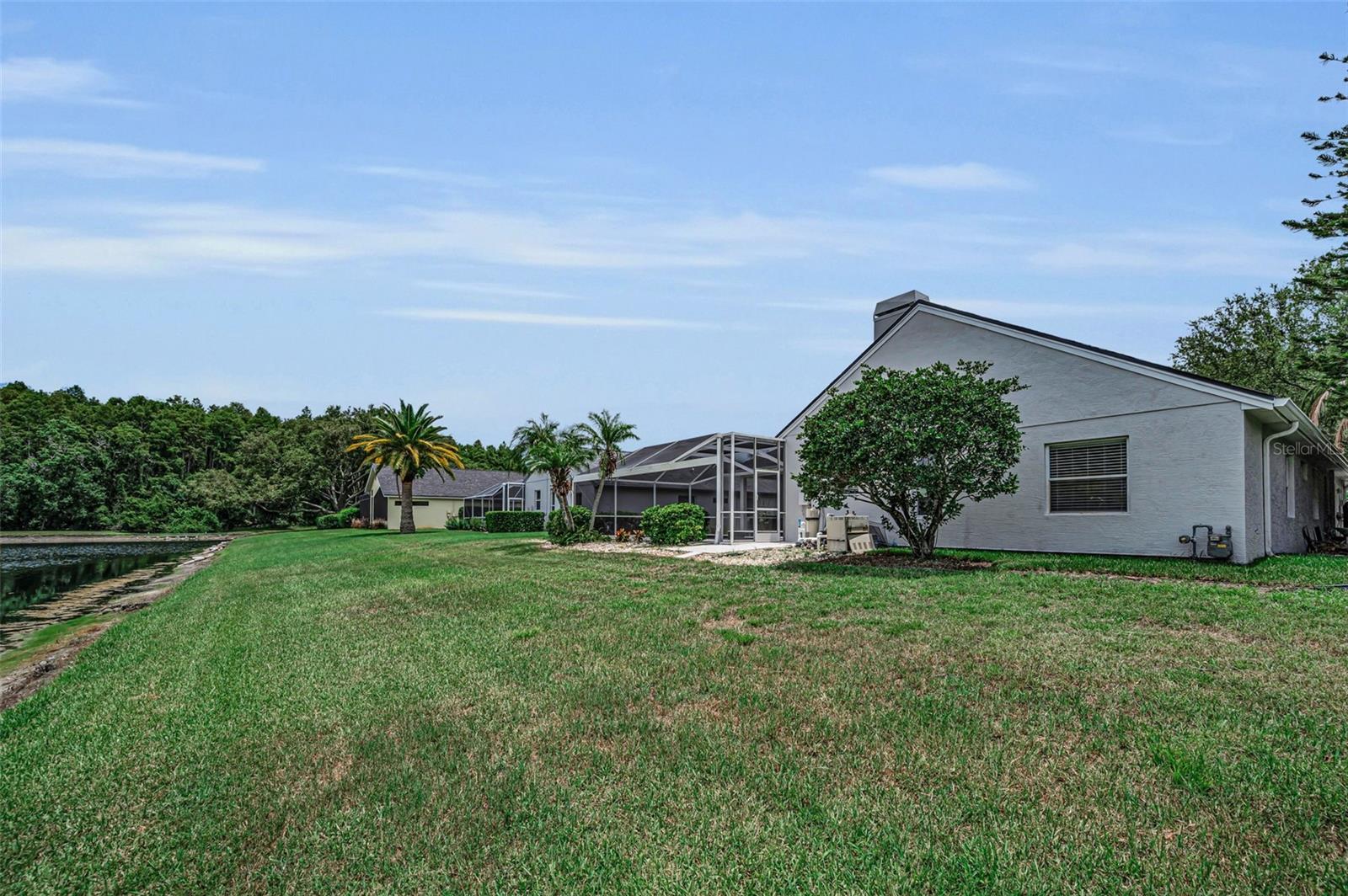 4084 LIGUSTRUM DR — photo 41