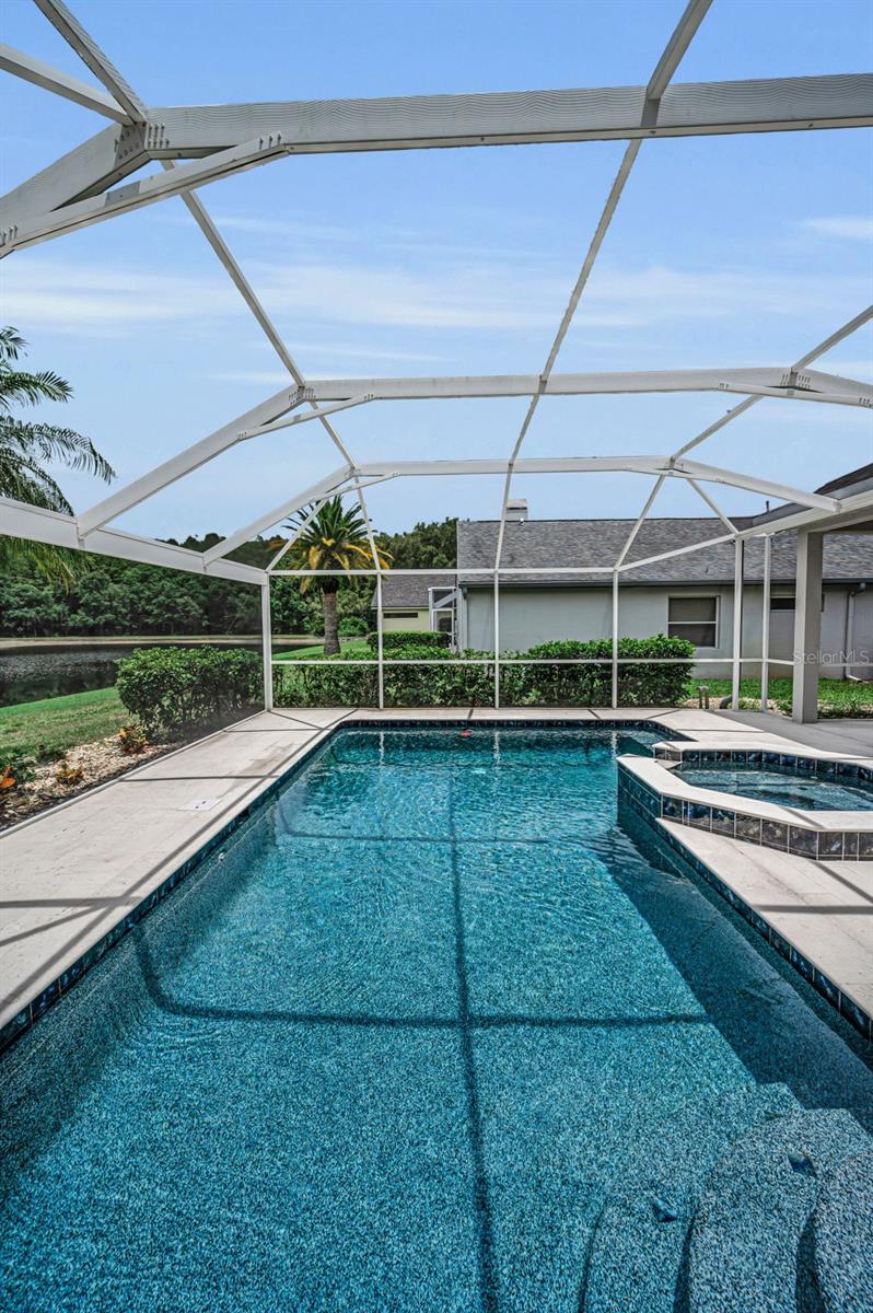 4084 LIGUSTRUM DR — photo 33