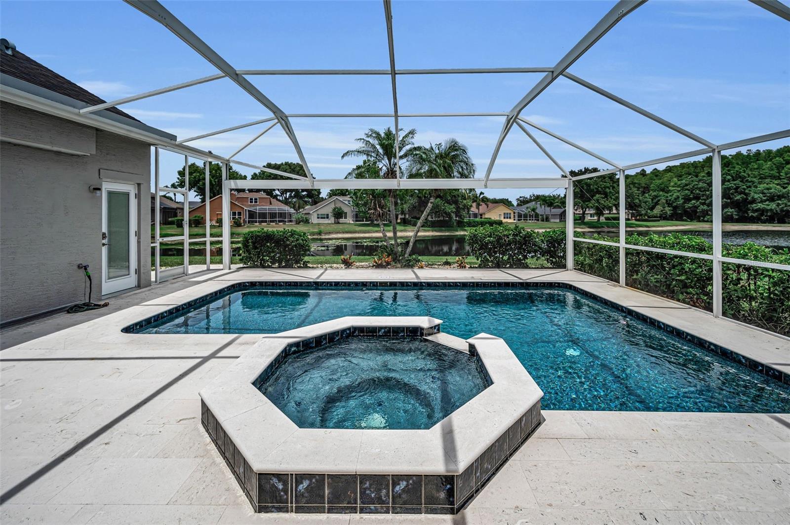 4084 LIGUSTRUM DR — photo 30