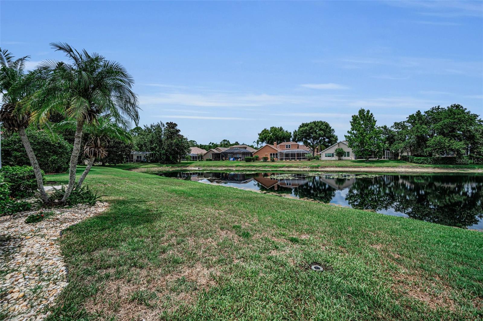 4084 LIGUSTRUM DR — photo 40