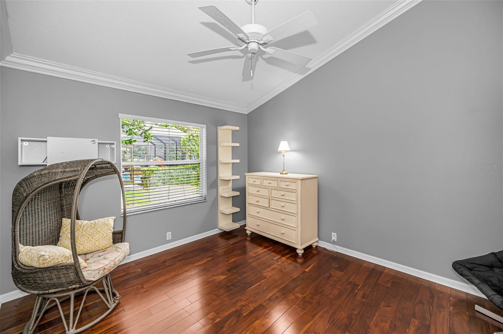 4084 LIGUSTRUM DR — photo 20