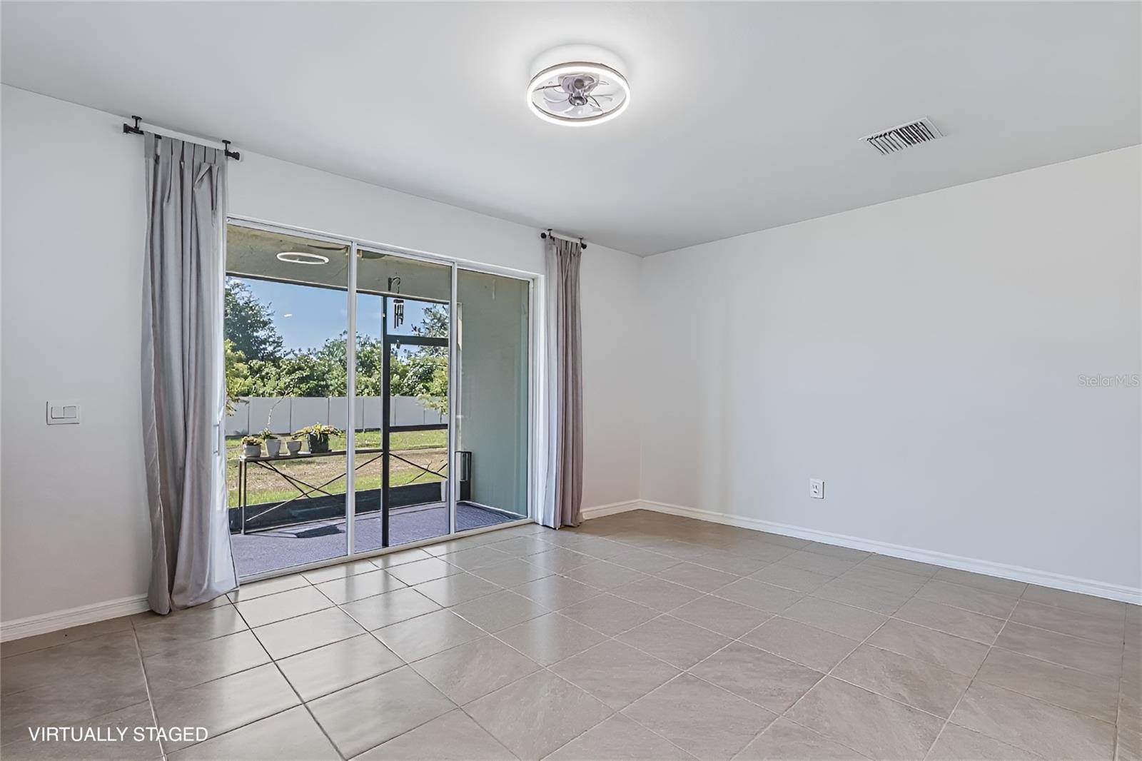 388 MANGROVE SHADE CIR — photo 3
