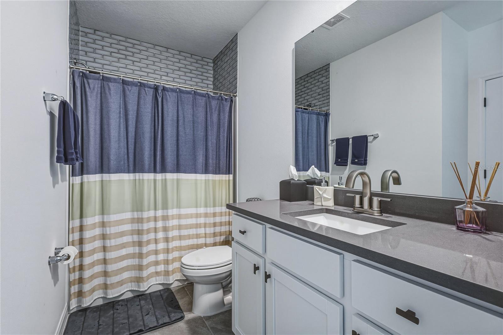 388 MANGROVE SHADE CIR — photo 13