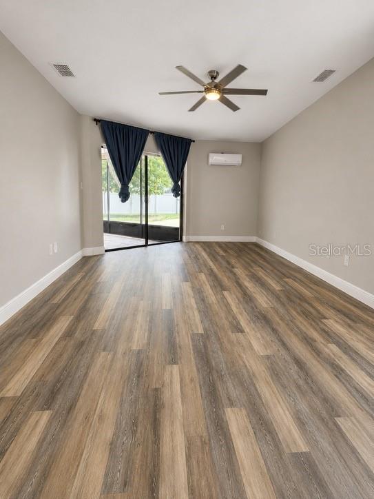 3109 RESEDA CT — photo 10