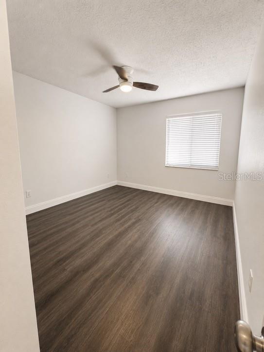 3109 RESEDA CT — photo 17
