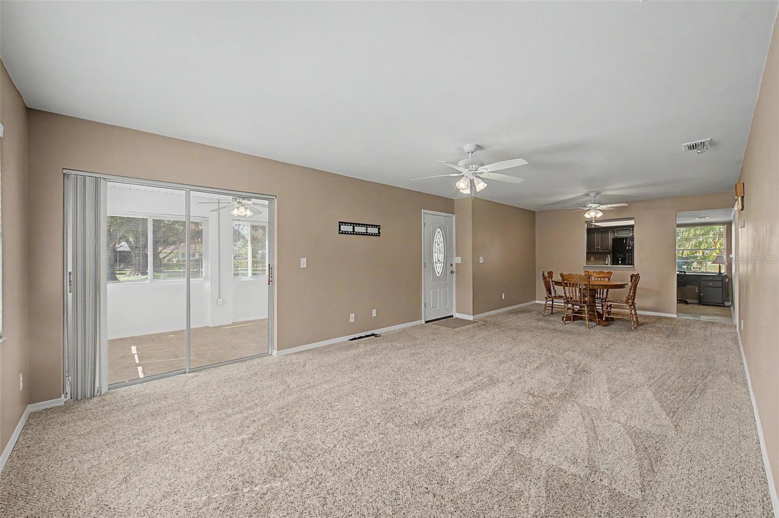 1905 HANSON CT #305 — photo 16