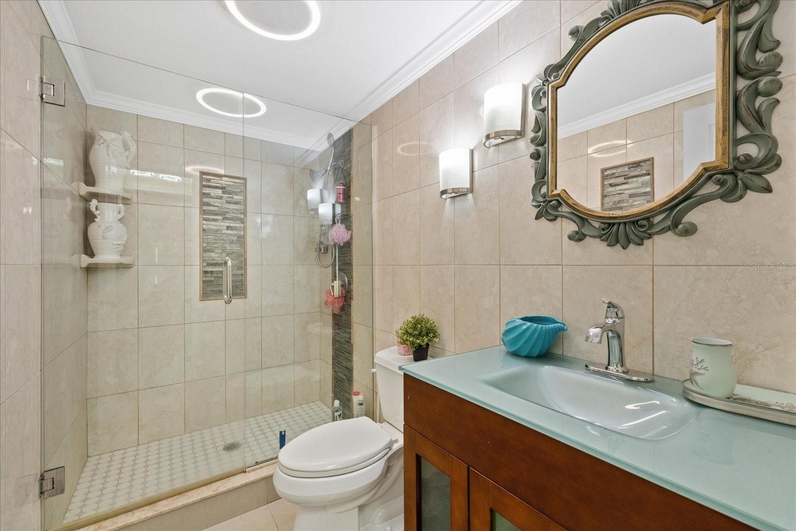 8318 DRYCREEK DR — photo 15
