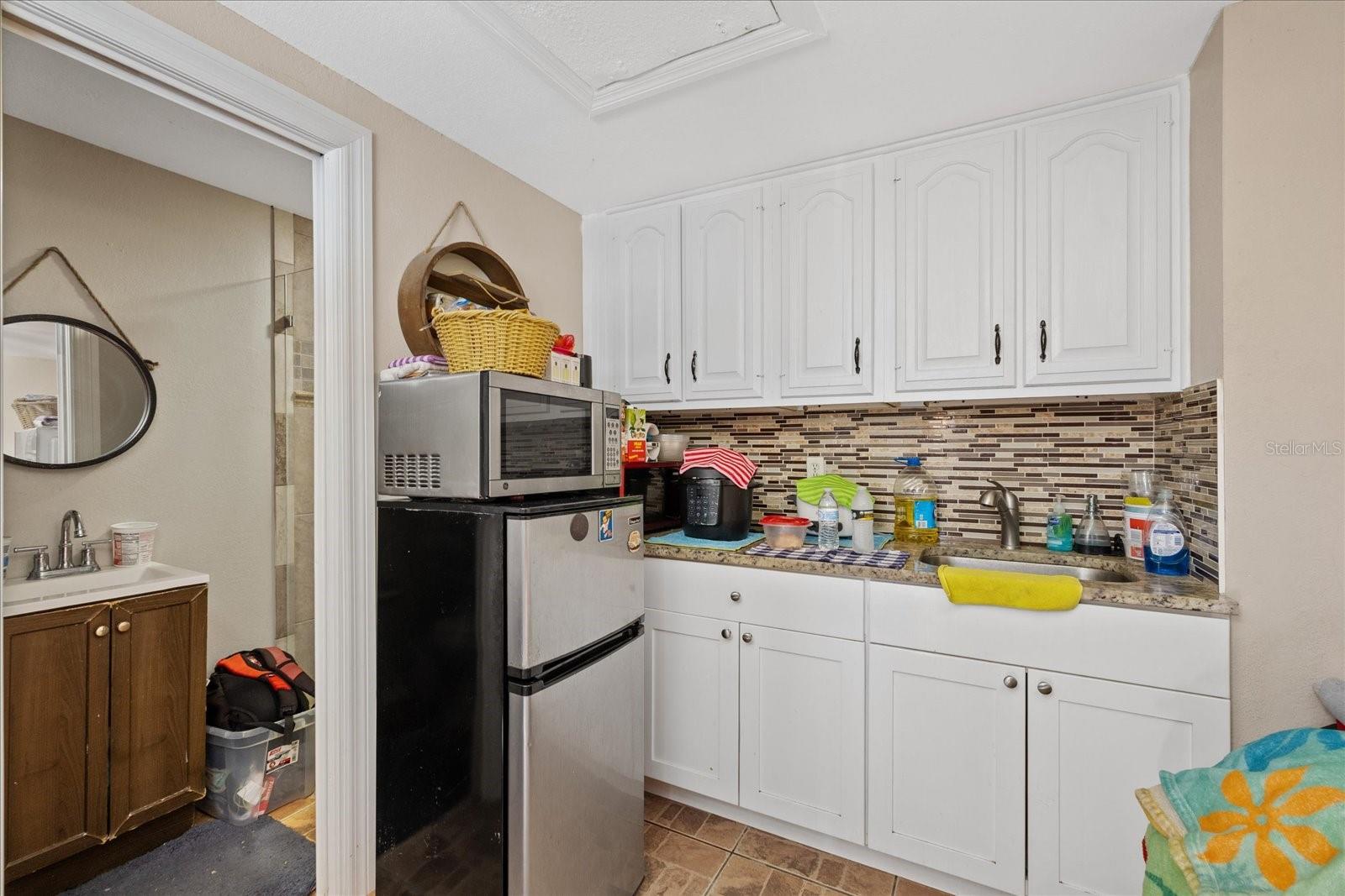 8318 DRYCREEK DR — photo 53