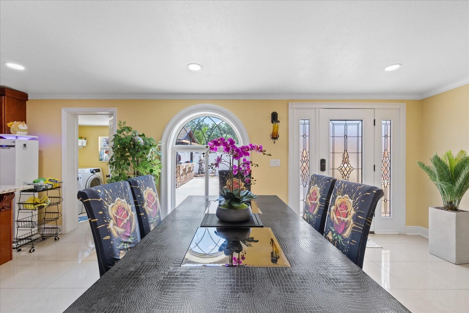 8318 DRYCREEK DR — photo 25