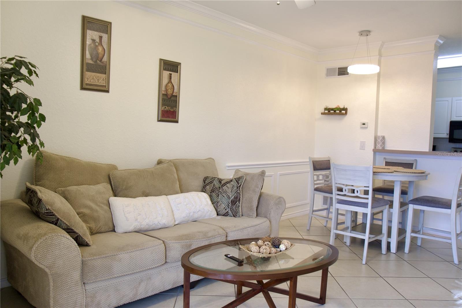 4323 BAYSIDE VILLAGE DR #306 — photo 8