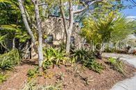 2325 W GREEN ST — photo 14